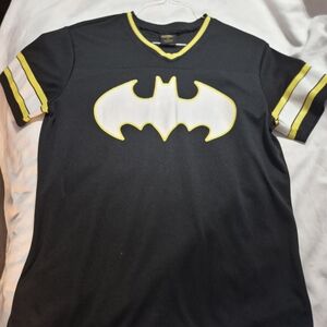 Batman Black and Yellow Logo Tee Size S